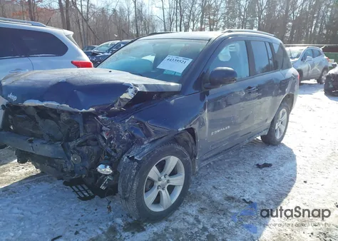 2016 Jeep Compass Latitude из США, поврежденный, VIN 1C4NJDEB4GD731103